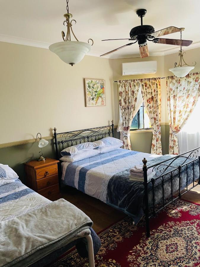 Golden Lace B&B Sarina Bagian luar foto